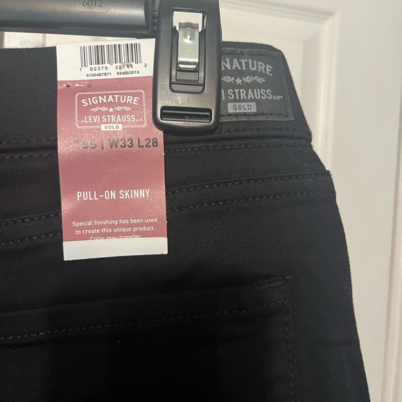 LEVI STRAUSS WOMEN’S SZ 16 LEVI’S NWT BLACK JEANS PULL ON  #355 - Picture 4 of 6